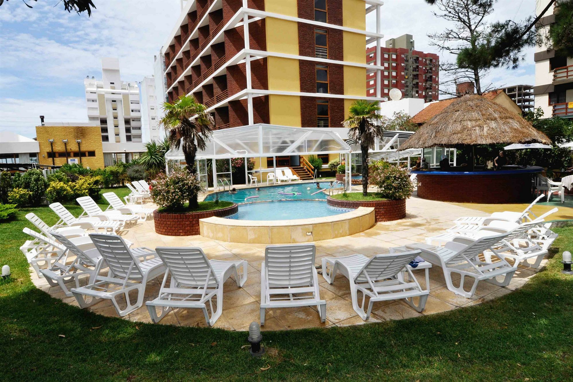 Hotel Chiavari San Bernardo Exterior photo